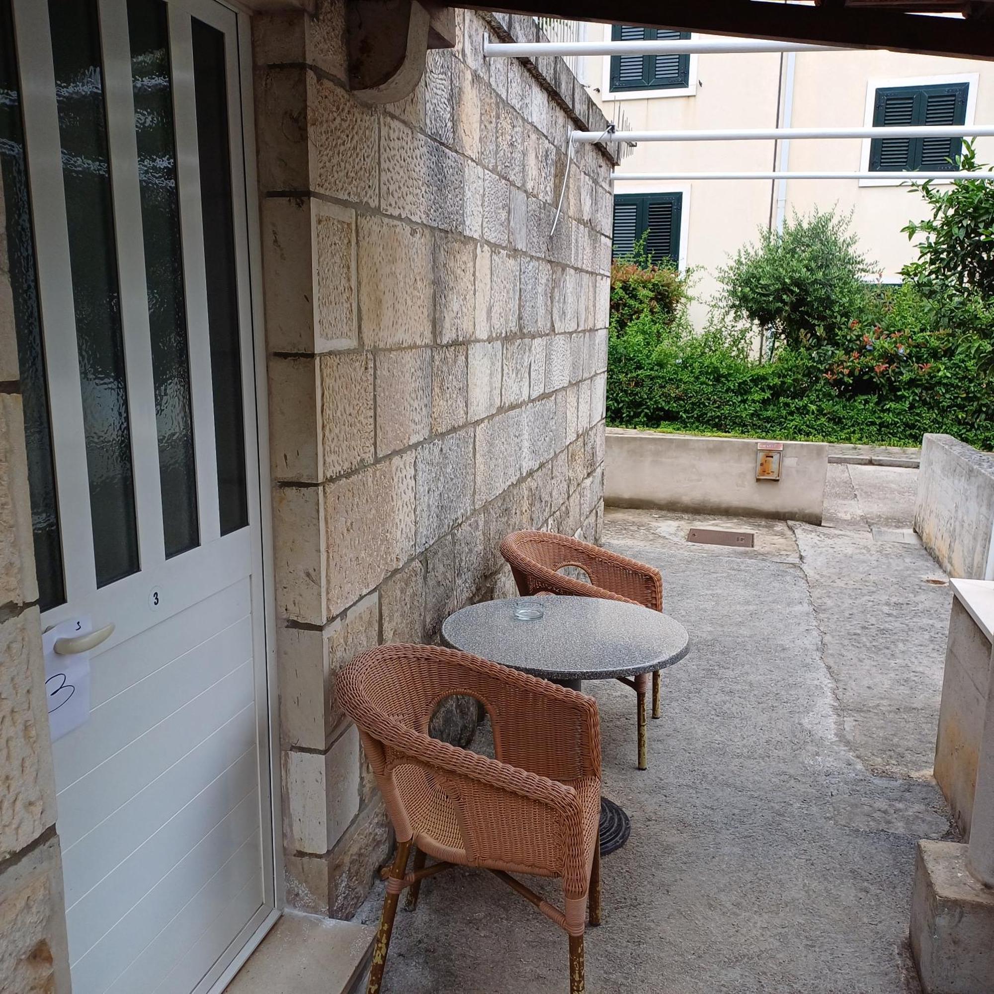 Rooms Kvestic Dubrovnik Bagian luar foto