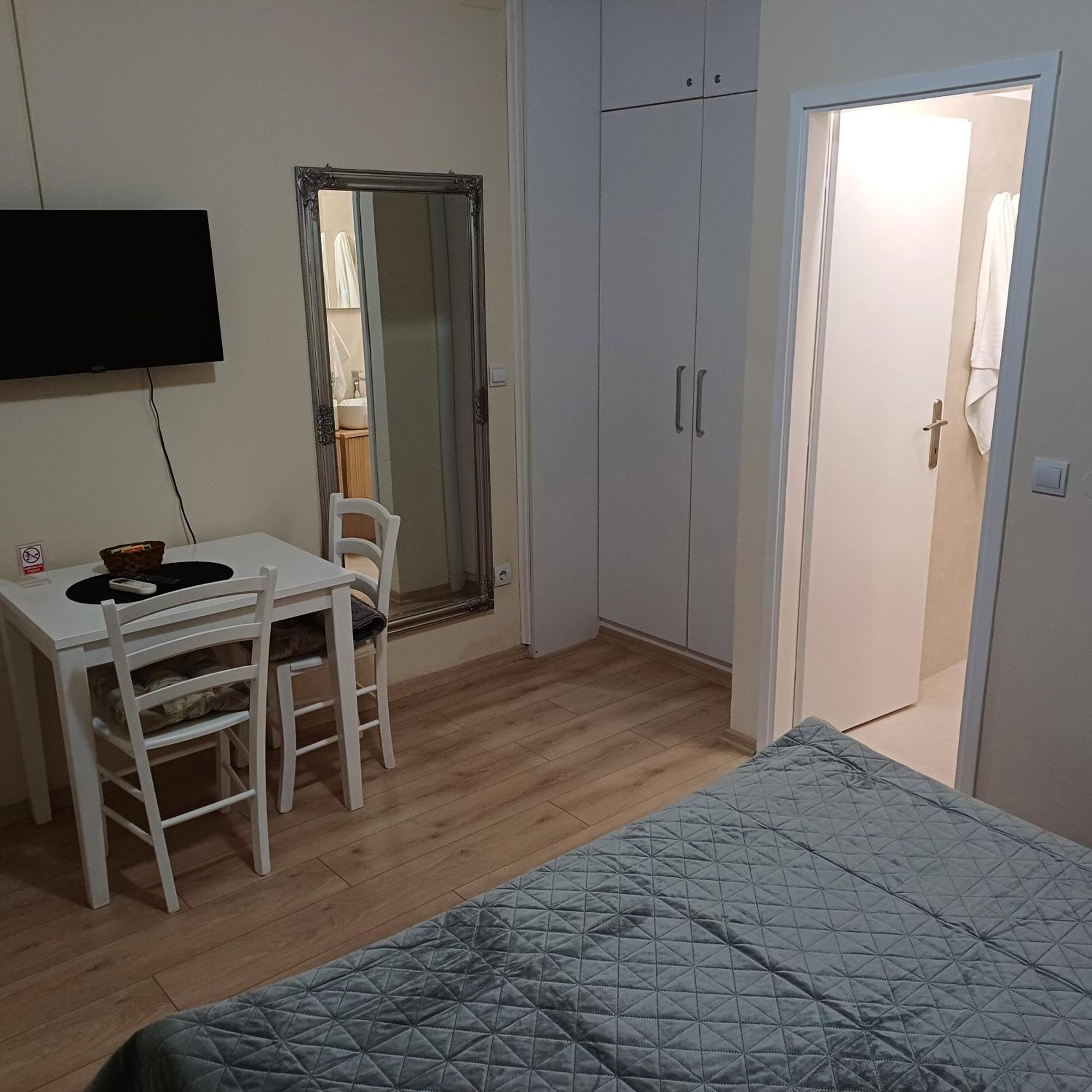 Rooms Kvestic Dubrovnik Bagian luar foto